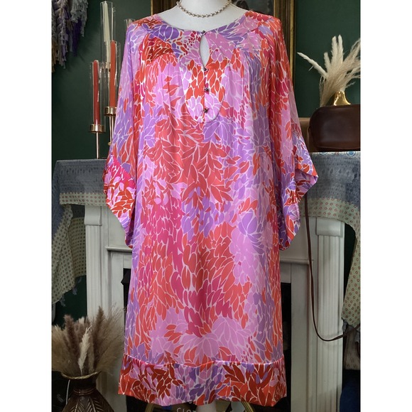 Diane Von Furstenberg Dresses & Skirts - Diane von Furstenberg DVF For Neiman Marcus Silk Shift Dress Abstract Leaf‎ SZ 6